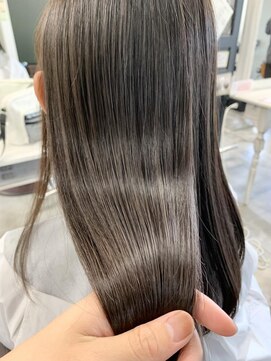 スーリール 春日店(Sourire) プレミアム縮毛矯正 美髪 髪質改善 半個室