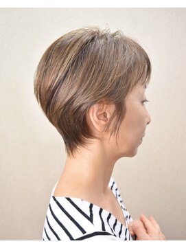 ヘアスタジオヘーフリヒ(HAIR STUDIO HoFLICH) 浜松ショート/浜松ショートが得意/30代髪型/40代髪型/50代髪型