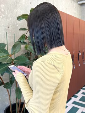 ノエ(noe) 肩上ボブ×地毛風カラー