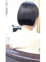 トイロ(toiro)&nbsp;ミニマムボブとシークレットハイライト