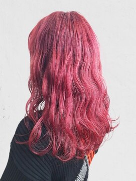 ディーバ 渋谷(D.I.E.V.A) 10代20代30代大人可愛いクリアコーラルピンク艶髪レイヤーカット