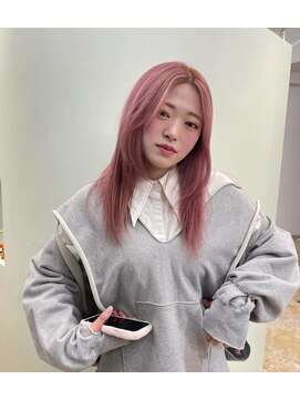 ユー(yew) ペールピンク