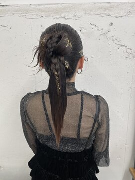 ソーソー(SoSo) 《soso》お呼ばれタイトヘア