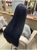 ネイビーブルー