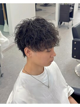 ブライト(BRIGHT) マッシュシャドウパーマ