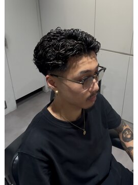 キングスマン トーキョー 国分寺(KINGSMAN TOKYO) 宮城リョータパーマ