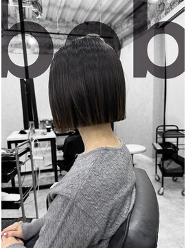 フランチェスカドットボブ(francesca.bob) 切りっぱなしボブ【田野剛大】梅田