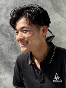 ジリ(JILI) 【JILI】センターパート ルーズパーマ ◆佐々木