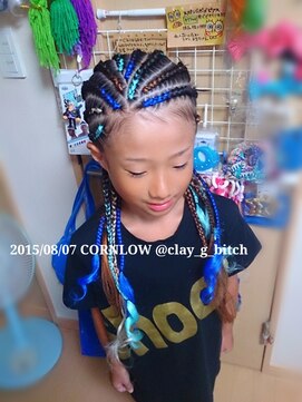 クレイジービッチ(CLAY G BITCH) 【1レーン￥800~】コーンローからのブレイズ エクステは別料金