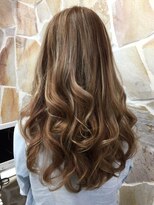 アンジュ ヘアー(ange hair) 外国人風ロングハイライト