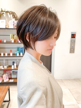 アヴァロン(AVALON) 絶壁解消×くびれ×30代40代50代×ひし形大人ショートボブ永