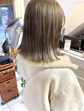 ネオリーブカフ 鶴ヶ峰店(Neolive caff) 切りっぱなしロブXミルクティーベージュ