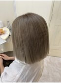 アッシュベージュ