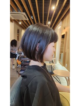 キレイコムデュース(Deuce) クセを活かしたワンカールボブ