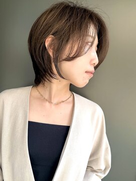 ラウンジ モリオ イケブクロ(Lounge MORIO Ikebukuro) 20代 30代 池袋 ショートウルフ ハンサムウルフ ひし形 レイヤー