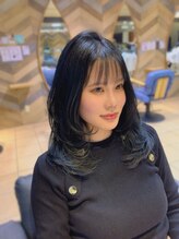 ネオリーブ ドレス 川崎アゼリア口店(Neolive dress) 20代 30代 40代 50代 前髪顔周り韓国風 レイヤー 川崎