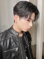 ロンド クラン 岡崎(Lond Clan)&nbsp;センターパート/フェザーパーマ/