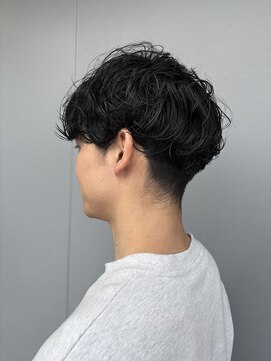 ワンバイワンコレクティブ(onexone collective) メンズパーマ