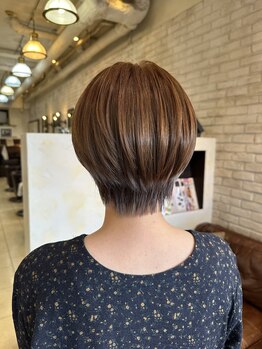 イーズ 船堀店(ease)の写真/髪質や骨格など考慮したカットとデザインカラーで、あなただけのショートヘアを！