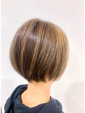 ヴィスコ(Visco kobe) こなれ大人小顔ショートボブ　３０代・４０代・５０代