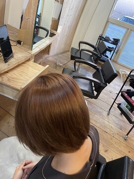 ビニッキ(BINIKKI) ツルサラヘア