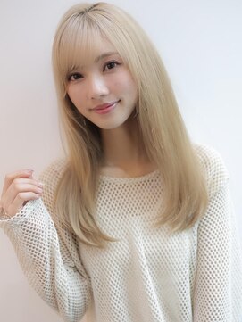 アグ ヘアー ルッチ 山鹿店(Agu hair rucci) 《Agu hair》クールなハイトーンストレートロング
