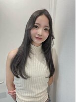 リリー(Lilley)&nbsp;(lilley内堀)韓国ヘア×レイヤーカット×トリートメント