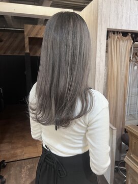 アクトゥス(AEQUITAS) ケアブリーチ×グレー