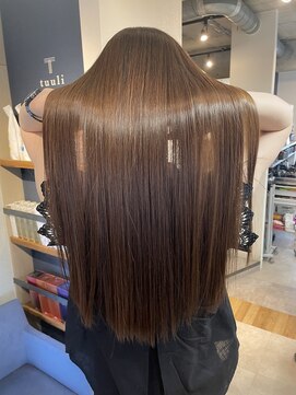 トゥーリ 春日店(tuuli) 【tuuli 福岡　春日市】大人かわいい美髪☆髪質改善　縮毛矯正