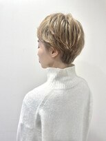 ウル(ulu)&nbsp;ショート　ハイトーンミルクティー