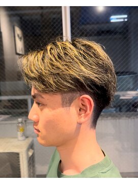 リベラル 天神(LIBERAL) フェザーショート