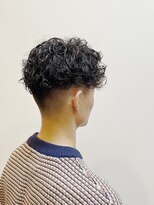 マキシム ナカイ(MAXIM NAKAI)&nbsp;メンズパーマプードルパーマメンズショート刈り上げ