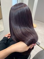 ミア(mia)&nbsp;  大人シアーベージュミニウルフボブミディアムレイヤー