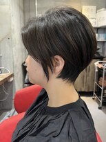 リア(Lia) 20代30代40代50代大人女性白髪ぼかし