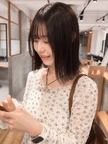 アカラ(acala)&nbsp;外はねミディアム【20代/30代/イルミナカラー/縮毛矯正】