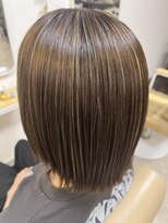 トイロ(TOIRO)&nbsp;【挑戦しやすいさりげなさ】カット＋表面ハイライト