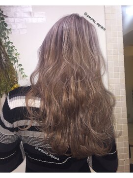 アンテナスクエア(ANTENA SQUARE) セラムハイベージュ♪