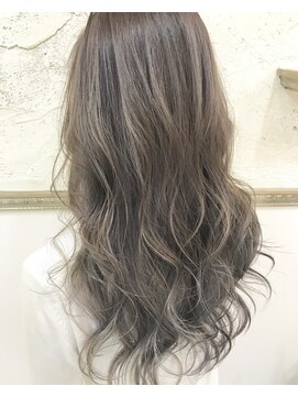 リゴ ヘアー(RIGO hair) ベージュ、アッシュ、透明感