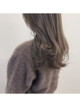 ガーランドウメダ(Garland umeda) マロングレージュ×ロングレイヤー