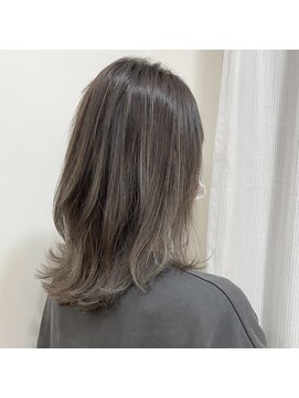 クラウドヘアー 東照宮店 バレイヤージュ