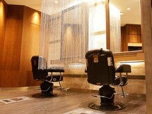 ギンザジェントルマンズバーバー 三越銀座店(GINZA GENTLEMAN'S BARBER)の雰囲気（[銀座駅/メンズ/理容室/バーバー/床屋/シェービング/ヘッドスパ]）