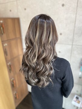 ヘアーサロン クレア(Hair salon Crea) 【Crea】ハイライトグレージュ