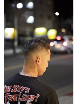 キングスマン トーキョー 国分寺(KINGSMAN TOKYO) アップバング/ツーブロック/スキンフェード[国分寺/国分寺駅]