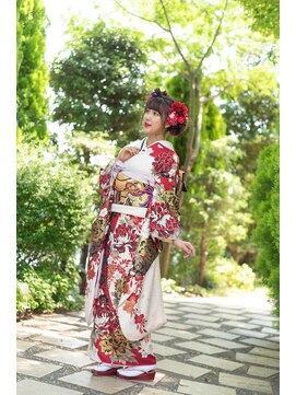 ミノル(MINORU) 成人式振袖着付けヘアメイク