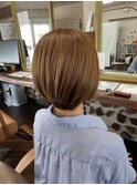ショートボブ