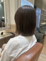 オリーブスバイネオリーブ(Olive's by neolive)&nbsp;ボブルフ_ネビージュ_小顔_ワンレン_黒髪_白髪ぼかし_前髪　C