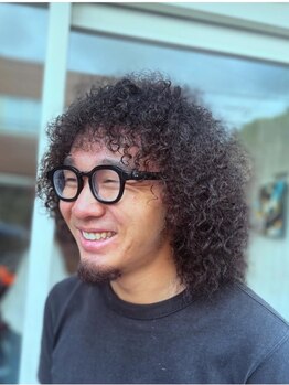 イマジョウヘッドストア 2(IMAJO HEAD STORE)の写真/≪パーマ支持率◎≫一人ひとりのライフスタイル・雰囲気に個性やトレンドを加えたスタイルをご提案♪