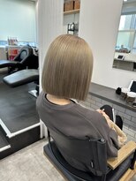 カラ ヘアーサロン(Kala Hair Salon)&nbsp;ハイライトバレイヤージュダブルカラーケアブリーチ20代30代