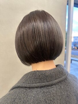 アン ヘアーズ(ann HAIRS) ミニボブ
