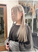 ハイトーンホワイトブロンド×ロングデザインレイヤー